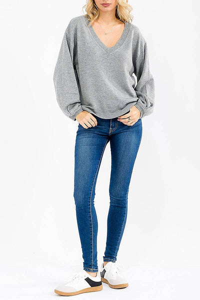 V Neck Sweater in Gray