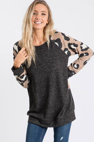 Leopard Raglan Sleeve Top in Charcoal