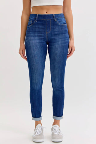 Dark Mid Rise Pull-On Crop Skinny by Cello