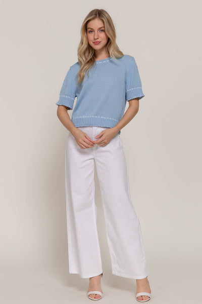 Short Sleeve Sweater with Contrast Color Stitch in Blue