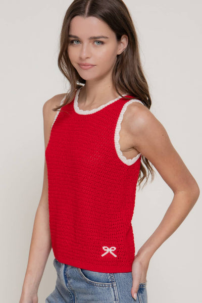 Sleeveless Sweater with Contrasting Edges & Jacquard Detail in Red