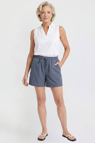 Resort Wear Shorts with Pockets in Denim Grey