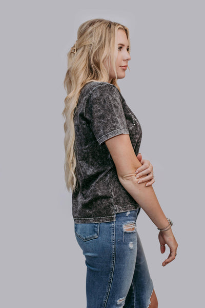 Thankful Acid Washed Studs SL Tee - Charcoal