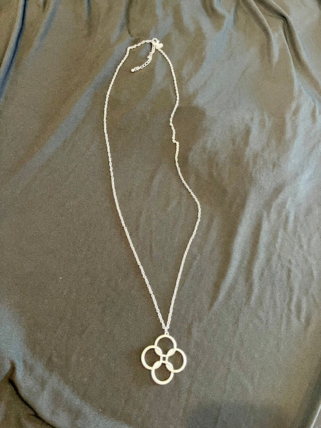4 Circle Link Long Necklace