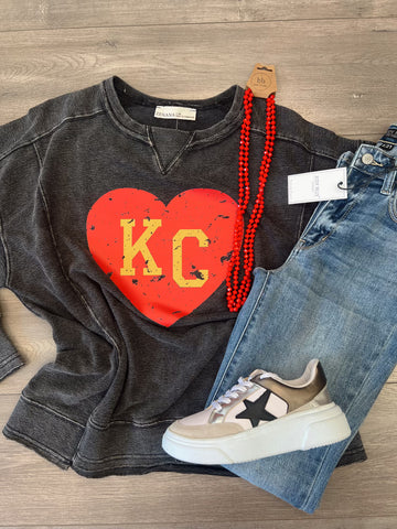 KC with Heart on French Terry in Washed Black