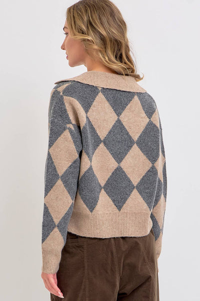 Diamond Pattern Knit Sweater