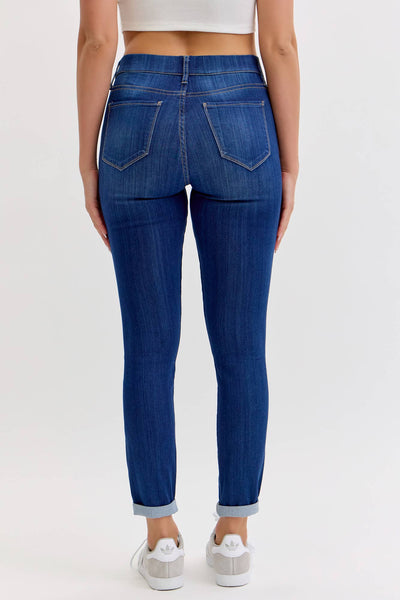 Dark Mid Rise Pull-On Crop Skinny by Cello
