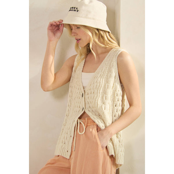 Fisherman Sweater Vest in Cream