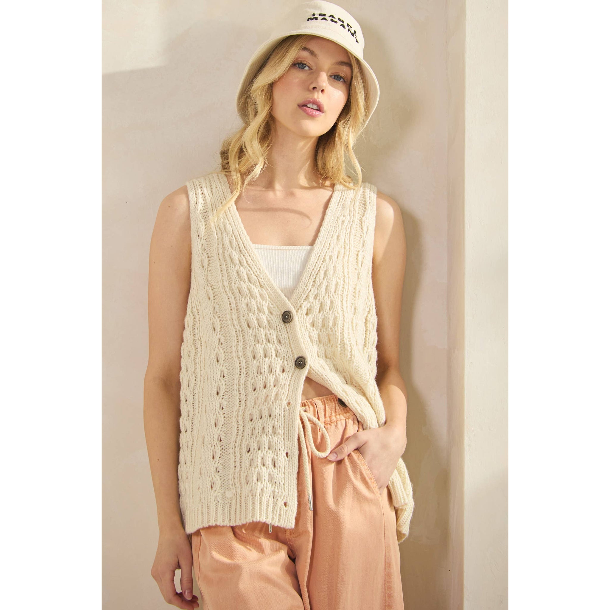 Fisherman Sweater Vest in Cream