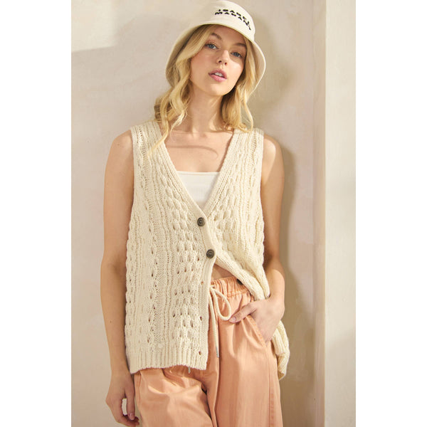 Fisherman Sweater Vest in Cream