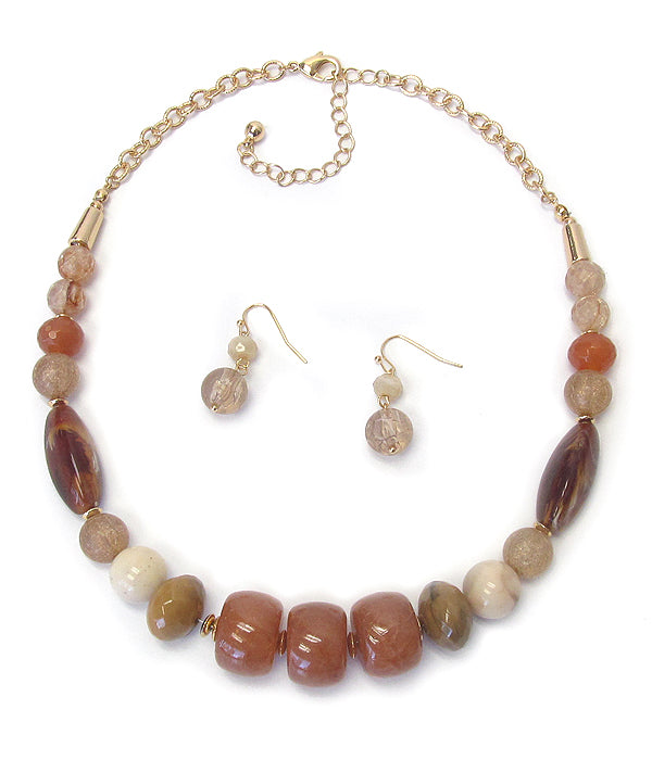 Acrylic Beaded Necklace Set
