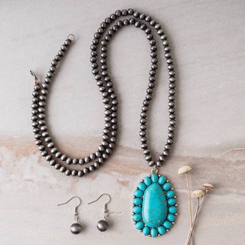 Turquoise Oval Pendant with Navajo Pearl Necklace Set