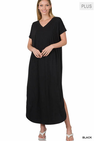Plus V-neck Maxi Dress in Black